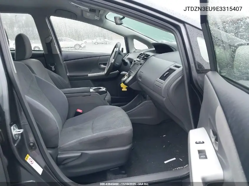 JTDZN3EU9E3315407 2014 Toyota Prius V Three