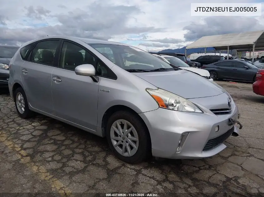 JTDZN3EU1EJ005005 2014 Toyota Prius V Two