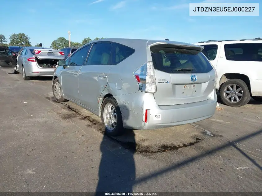 JTDZN3EU5EJ000227 2014 Toyota Prius V Two