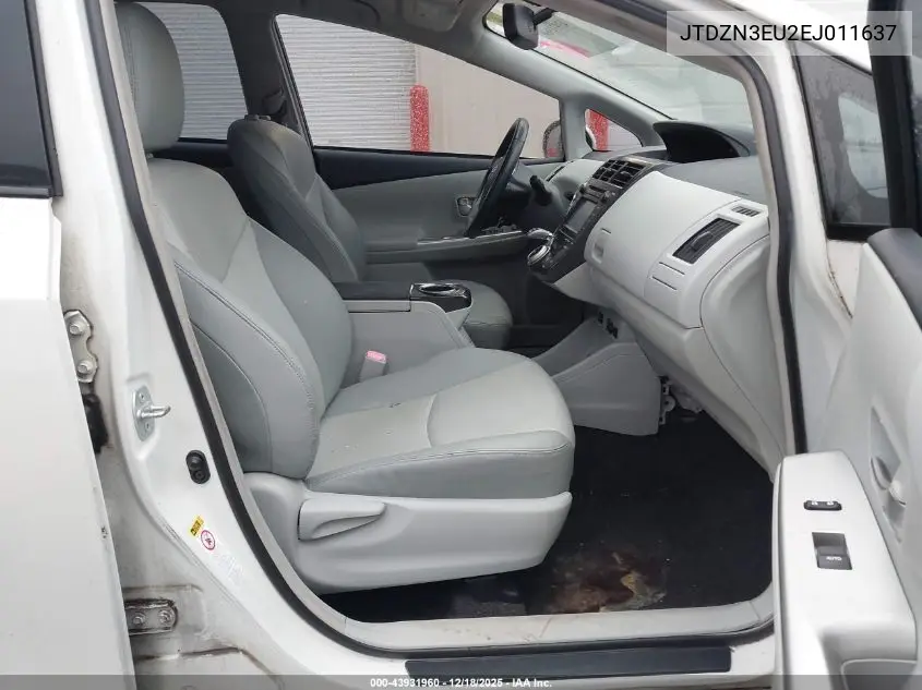 JTDZN3EU2EJ011637 2014 Toyota Prius V Five