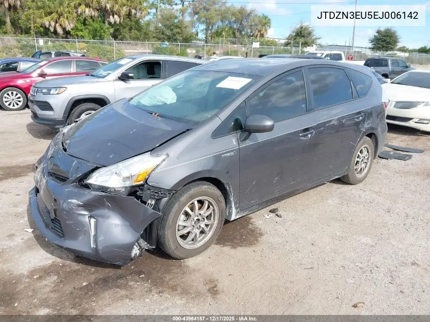 JTDZN3EU5EJ006142 2014 Toyota Prius V Two