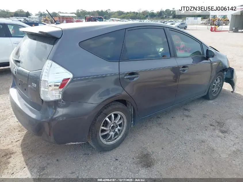 JTDZN3EU5EJ006142 2014 Toyota Prius V Two