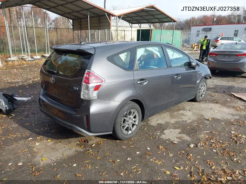 JTDZN3EUXFJ027358 2015 Toyota Prius V Three