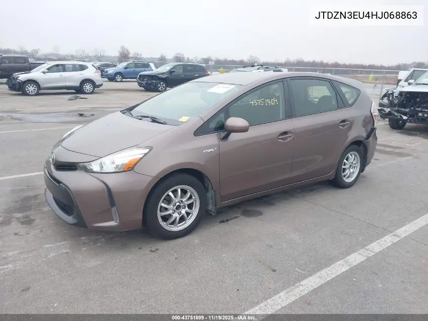 JTDZN3EU4HJ068863 2017 Toyota Prius V Three
