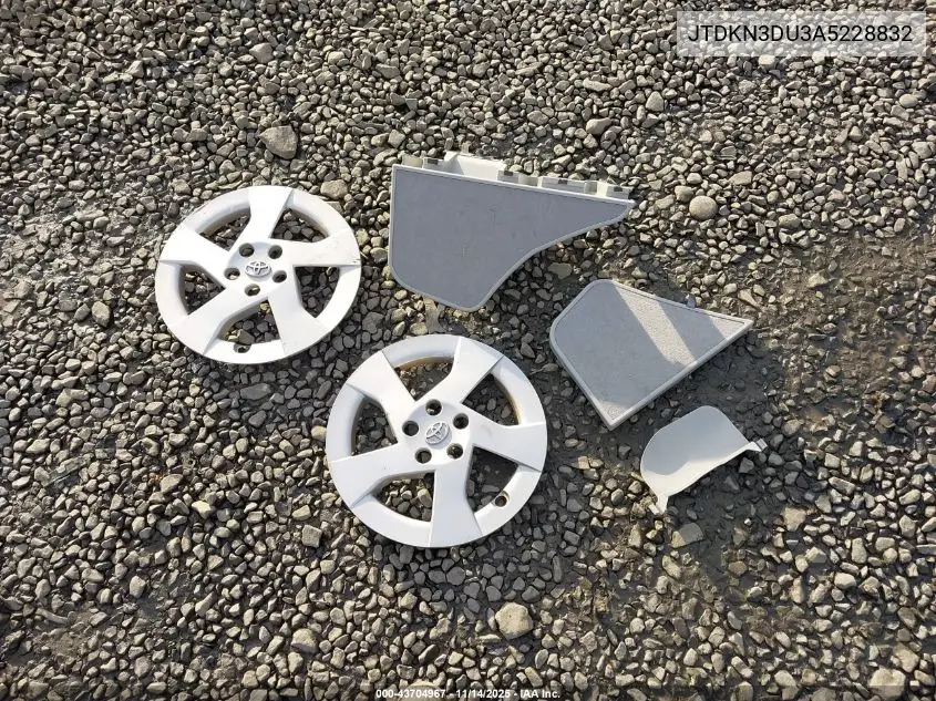 JTDKN3DU3A5228832 2010 Toyota Prius Iii