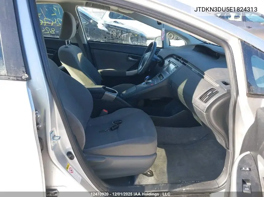 JTDKN3DU5E1824313 2014 Toyota Prius