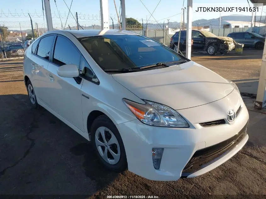 JTDKN3DUXF1941631 2015 Toyota Prius Two