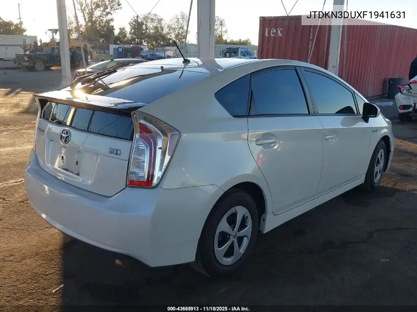 JTDKN3DUXF1941631 2015 Toyota Prius Two