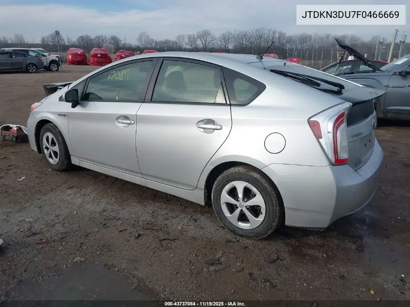 JTDKN3DU7F0466669 2015 Toyota Prius Two