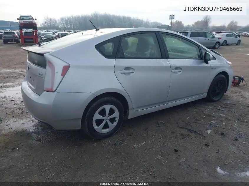 JTDKN3DU7F0466669 2015 Toyota Prius Two