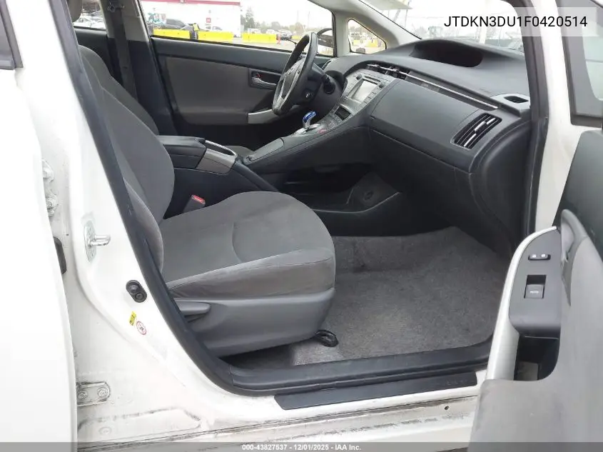 JTDKN3DU1F0420514 2015 Toyota Prius Three