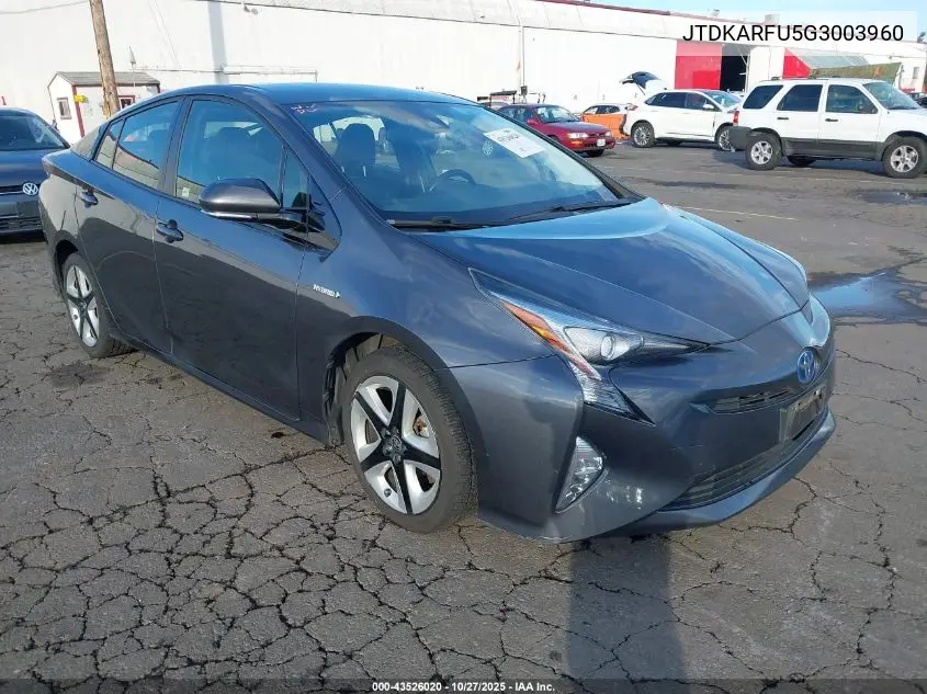 JTDKARFU5G3003960 2016 Toyota Prius Three Touring