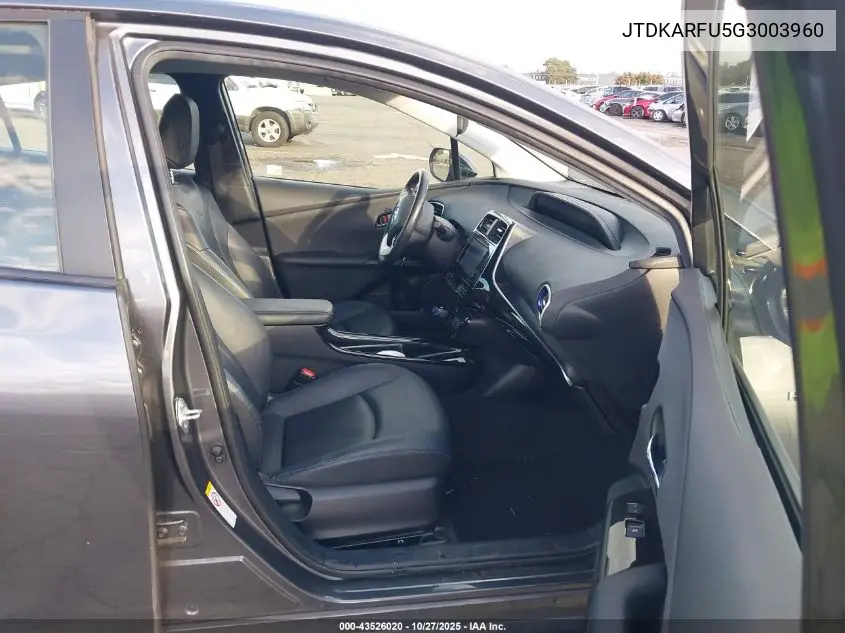JTDKARFU5G3003960 2016 Toyota Prius Three Touring