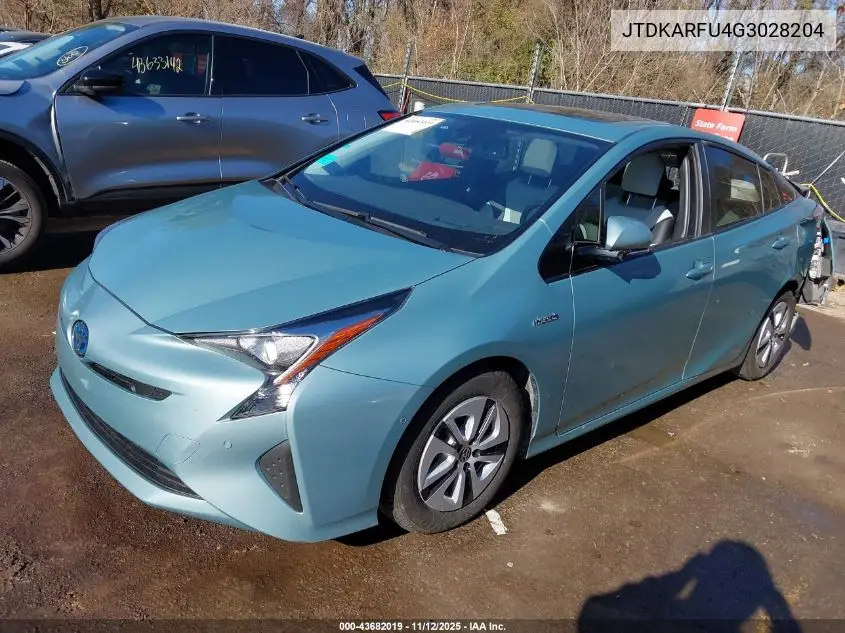JTDKARFU4G3028204 2016 Toyota Prius Four