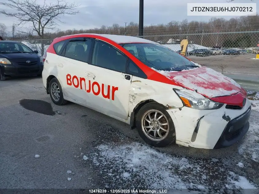 JTDZN3EU6HJ070212 2017 Toyota Prius V