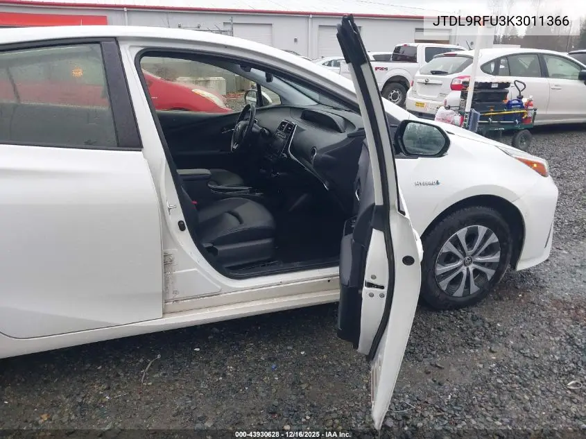 JTDL9RFU3K3011366 2019 Toyota Prius Xle