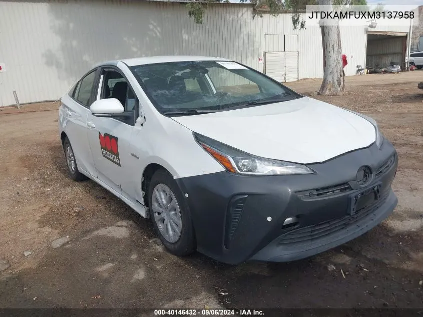 JTDKAMFUXM3137958 2021 Toyota Prius Le