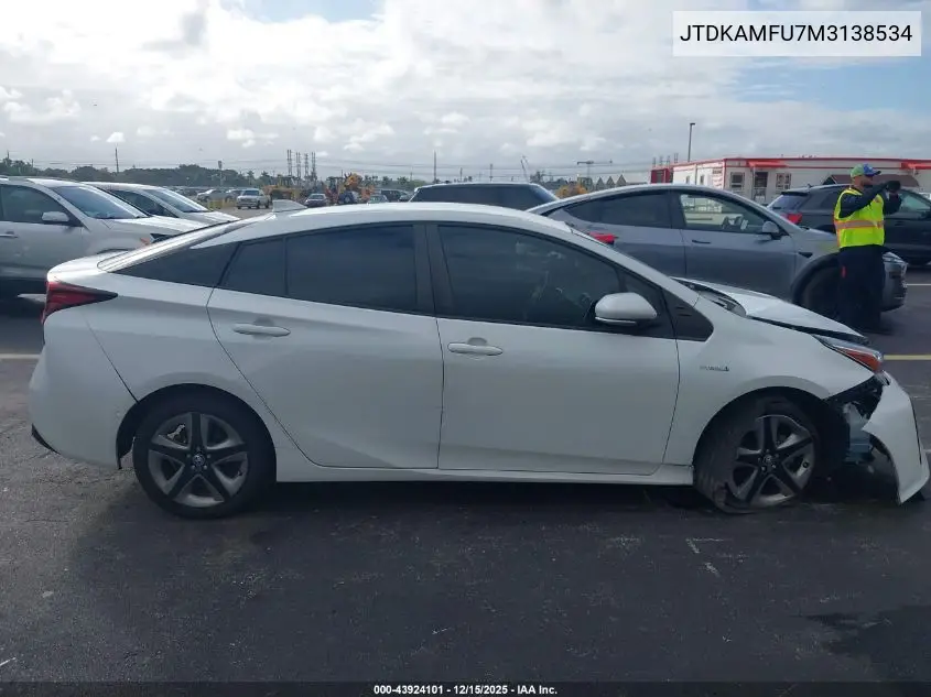 JTDKAMFU7M3138534 2021 Toyota Prius Xle