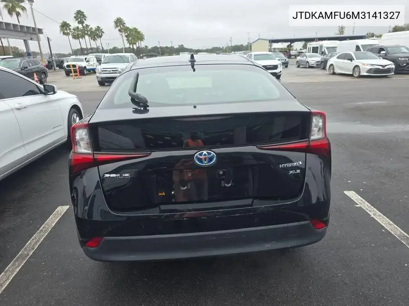 JTDKAMFU6M3141327 2021 Toyota Prius Xle