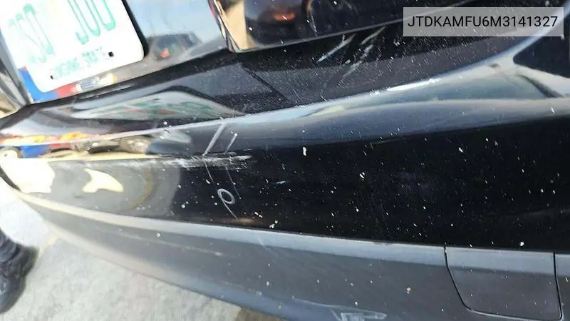 JTDKAMFU6M3141327 2021 Toyota Prius Xle