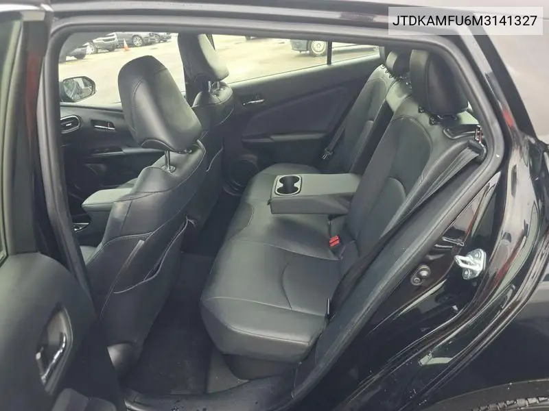 JTDKAMFU6M3141327 2021 Toyota Prius Xle