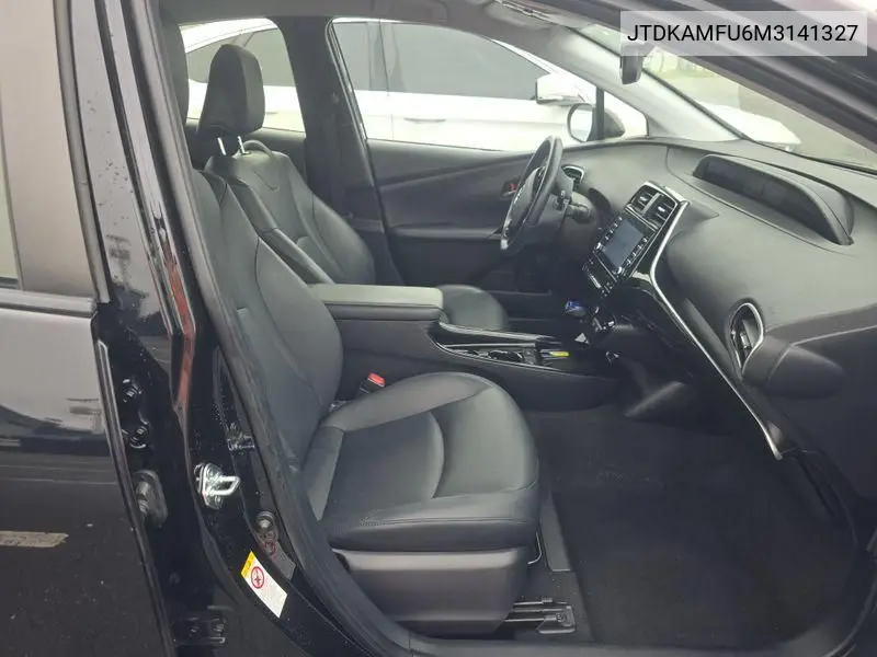 JTDKAMFU6M3141327 2021 Toyota Prius Xle