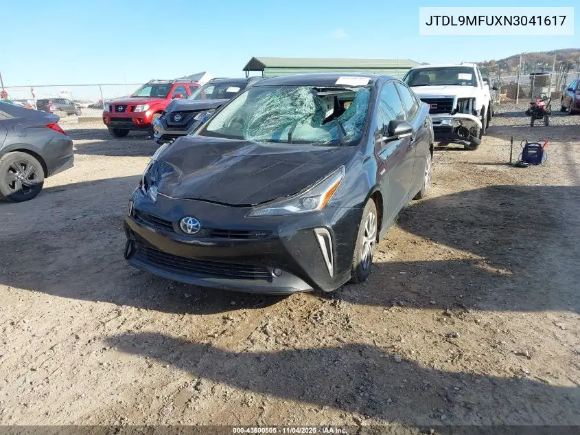 JTDL9MFUXN3041617 2022 Toyota Prius Xle Awd-E