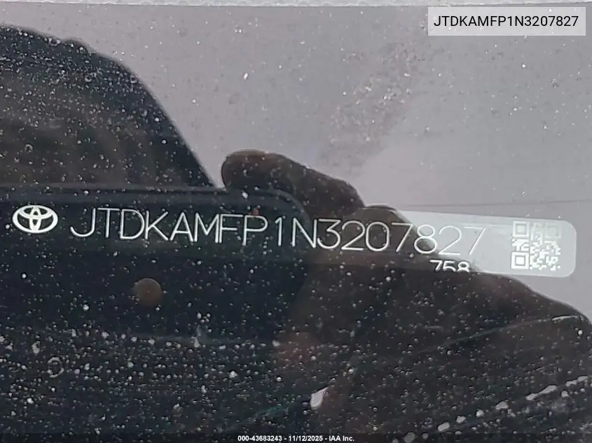 JTDKAMFP1N3207827 2022 Toyota Prius Prime Xle