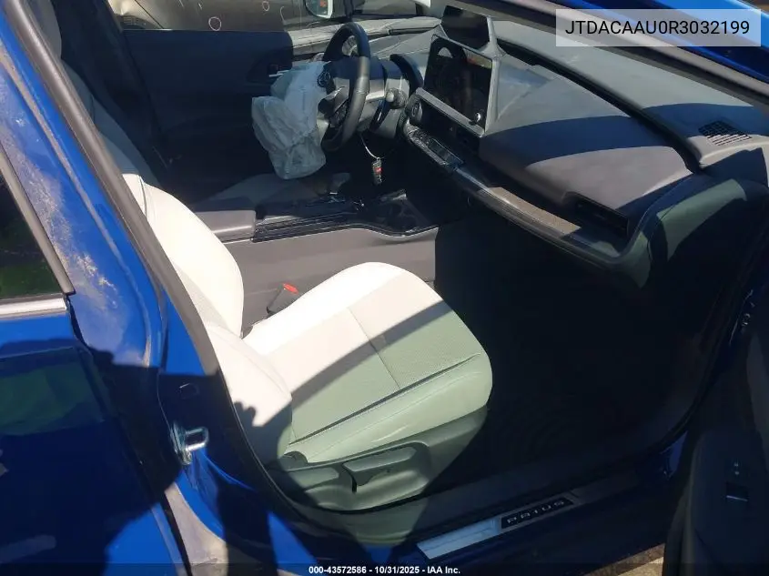 JTDACAAU0R3032199 2024 Toyota Prius Xle