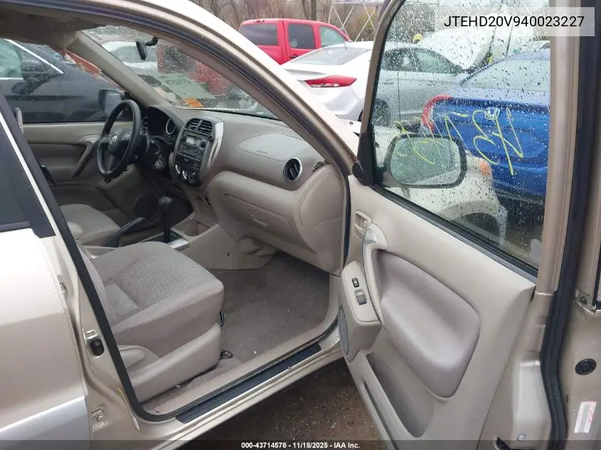 JTEHD20V940023227 2004 Toyota Rav4