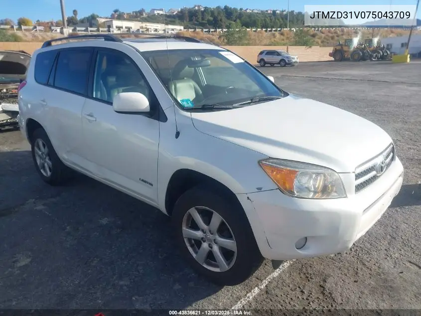 JTMZD31V075043709 2007 Toyota Rav4 Limited