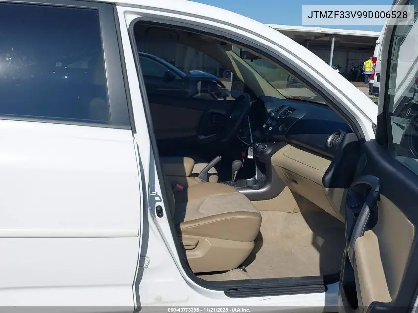 JTMZF33V99D006528 2009 Toyota Rav4