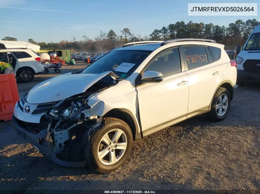JTMRFREVXD5026564 2013 Toyota Rav4 Xle