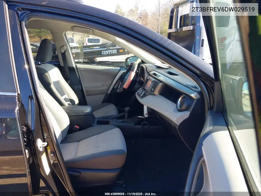 2T3BFREV6DW029519 2013 Toyota Rav4 Le
