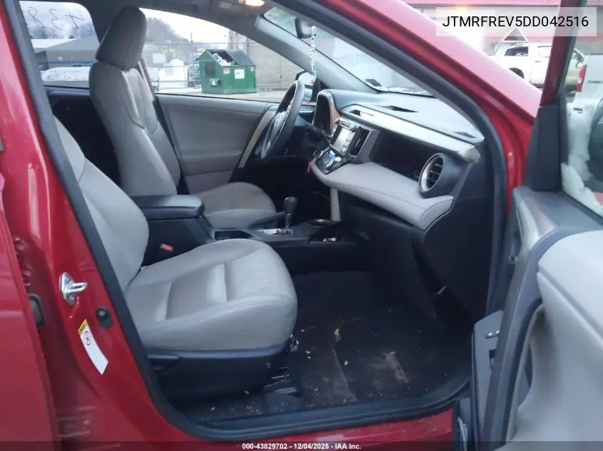 JTMRFREV5DD042516 2013 Toyota Rav4 Xle