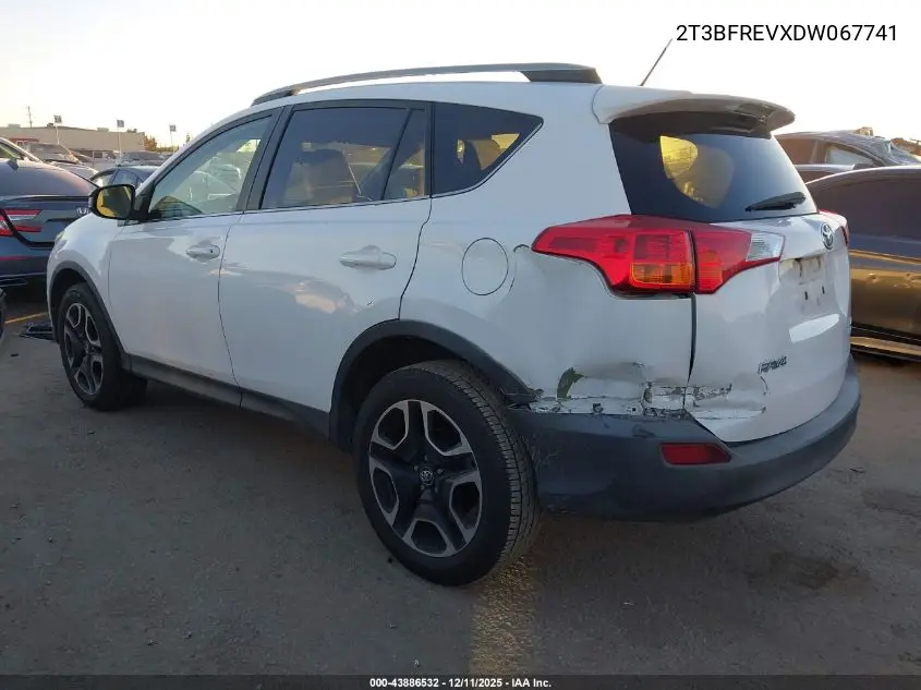 2T3BFREVXDW067741 2013 Toyota Rav4 Le