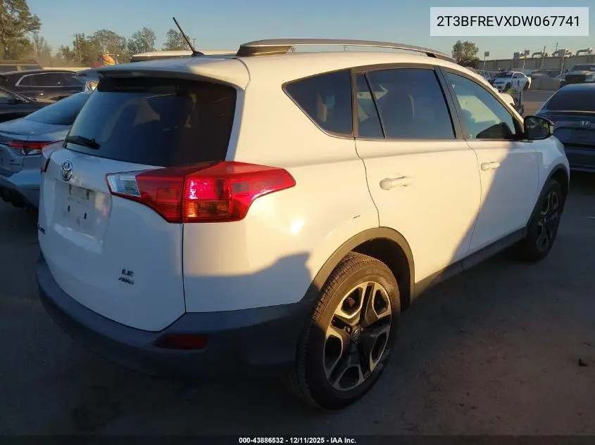 2T3BFREVXDW067741 2013 Toyota Rav4 Le