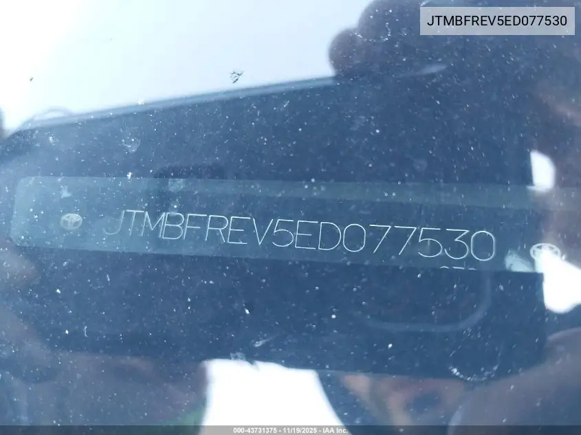 JTMBFREV5ED077530 2014 Toyota Rav4 Le
