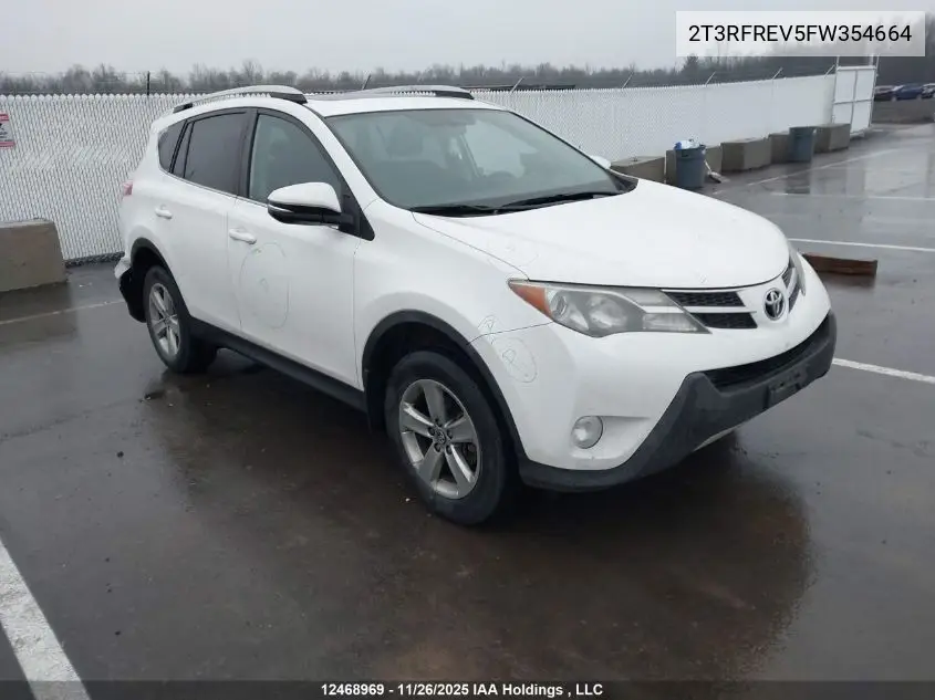2T3RFREV5FW354664 2015 Toyota Rav4 Xle