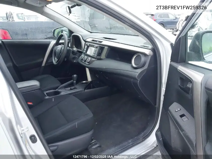 2T3BFREV1FW259326 2015 Toyota Rav4 Le