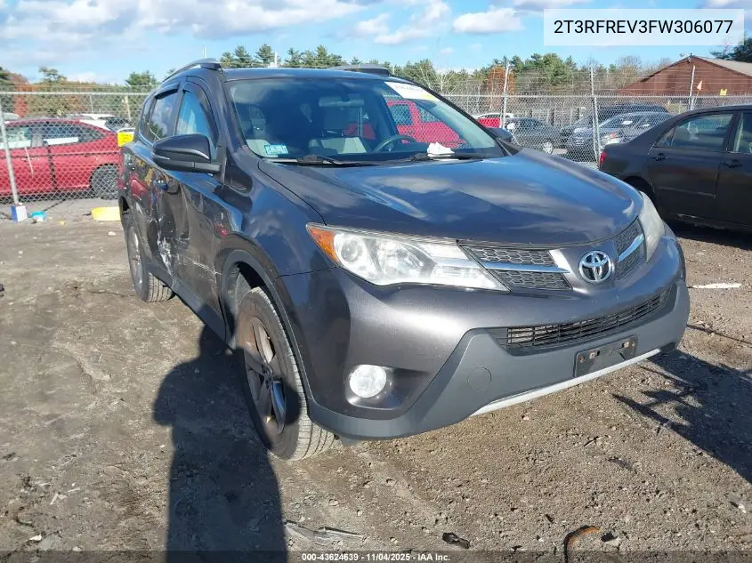 2T3RFREV3FW306077 2015 Toyota Rav4 Xle