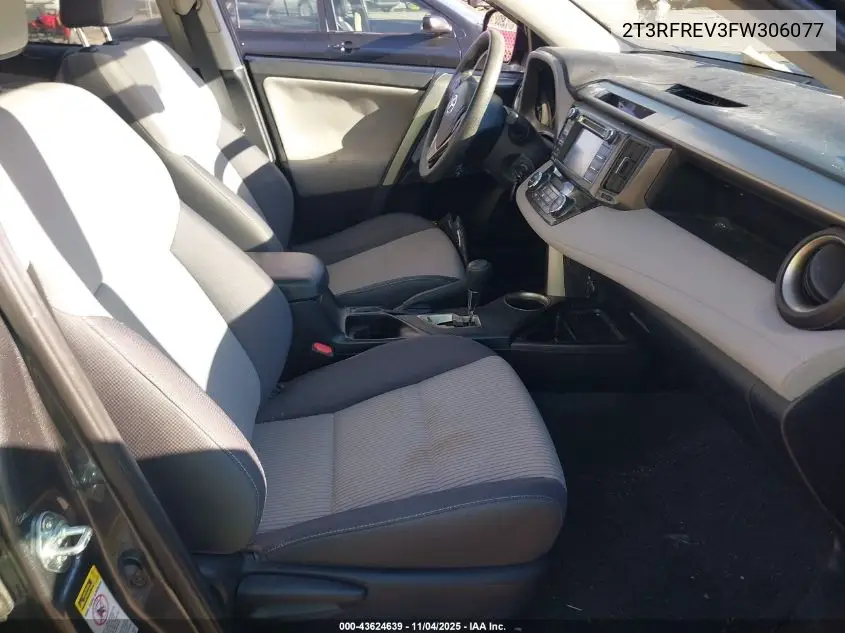 2T3RFREV3FW306077 2015 Toyota Rav4 Xle