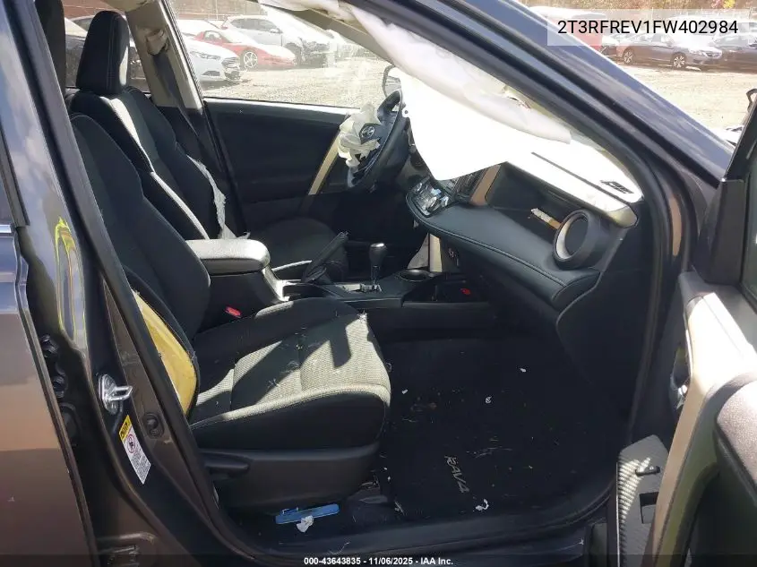 2T3RFREV1FW402984 2015 Toyota Rav4 Xle