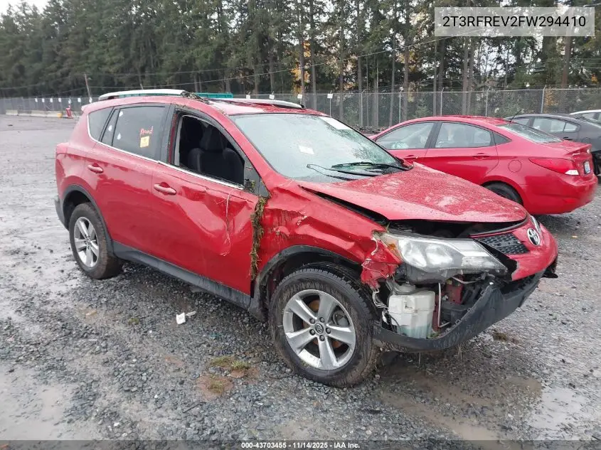2T3RFREV2FW294410 2015 Toyota Rav4 Xle
