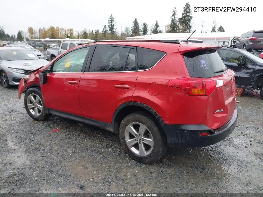 2T3RFREV2FW294410 2015 Toyota Rav4 Xle