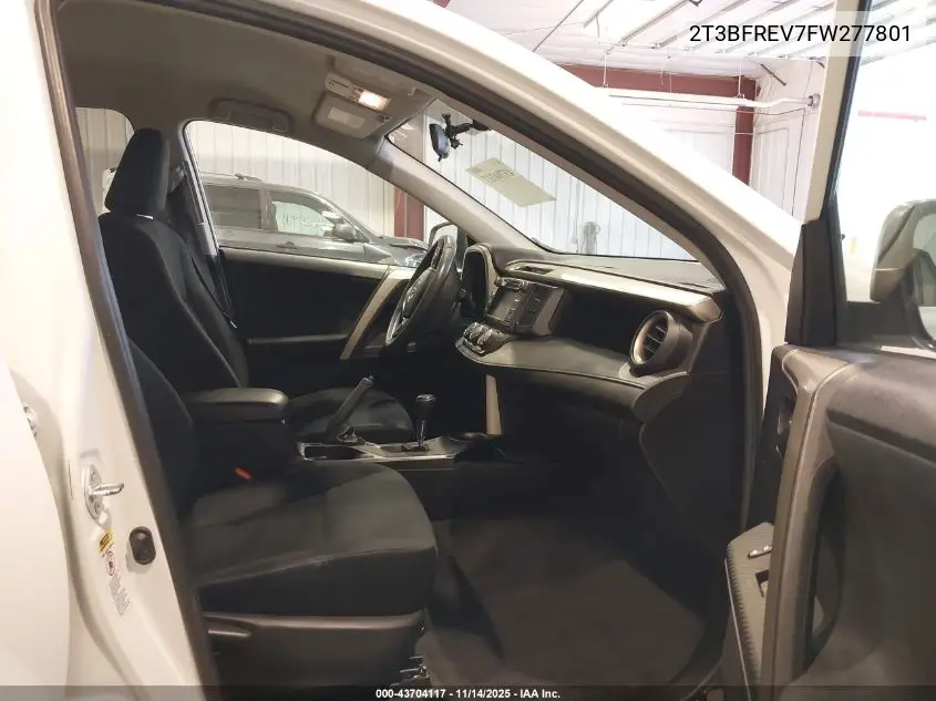 2T3BFREV7FW277801 2015 Toyota Rav4 Le