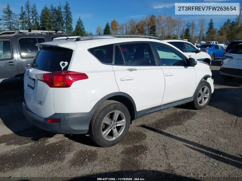 2T3RFREV7FW263654 2015 Toyota Rav4 Xle