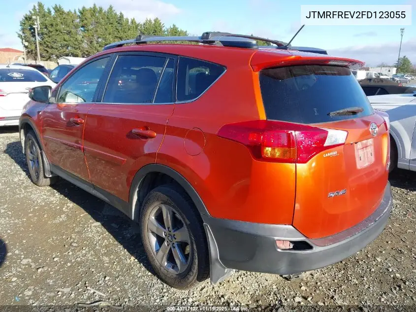 JTMRFREV2FD123055 2015 Toyota Rav4 Xle