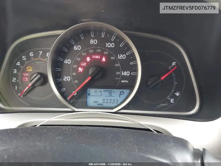 JTMZFREV5FD076779 2015 Toyota Rav4 Le