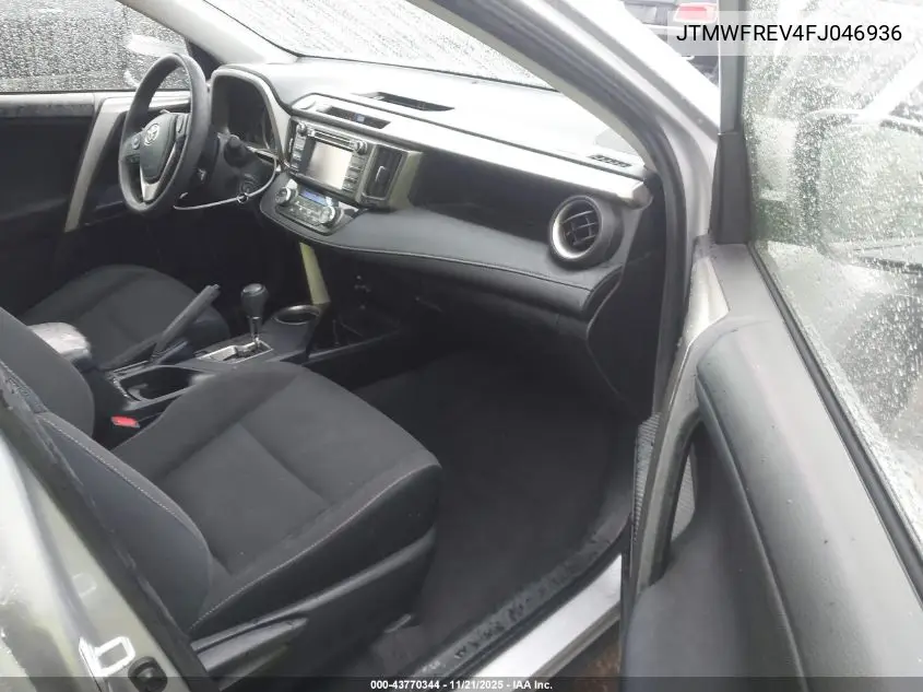 JTMWFREV4FJ046936 2015 Toyota Rav4 Xle